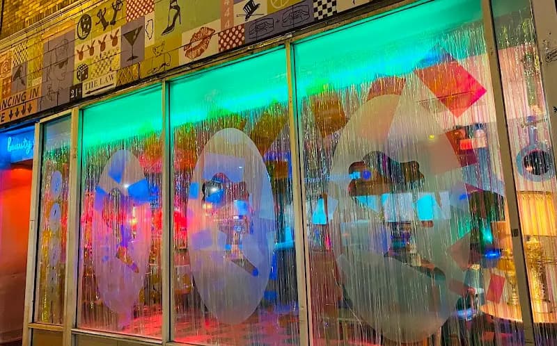 Beauty Bar Chicago